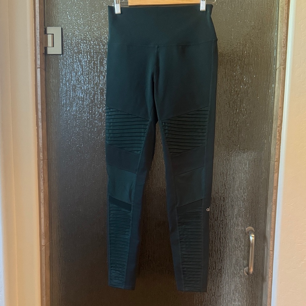 ALO Green High-Waisted Moto Leggings - Sz L